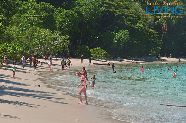 Manuel Antonio Beach - Costa Pacifica Living